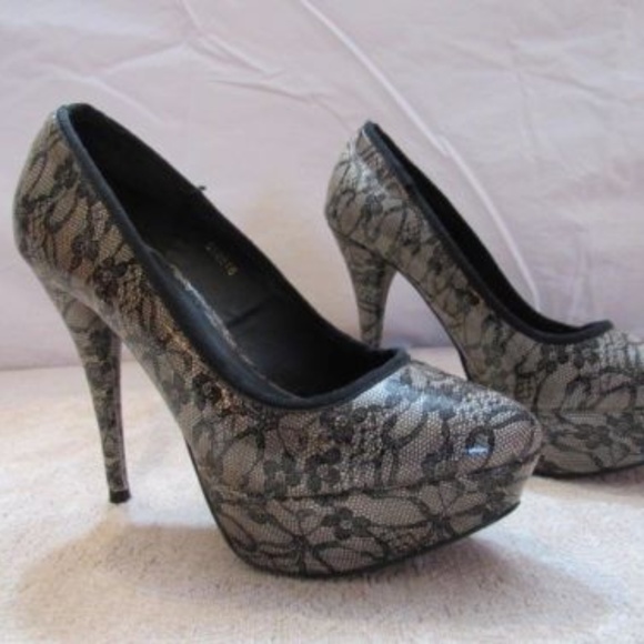 Charlotte Russe Shoes - Charlotte Russe Lace Black Platform High Heels Shoe Size 5